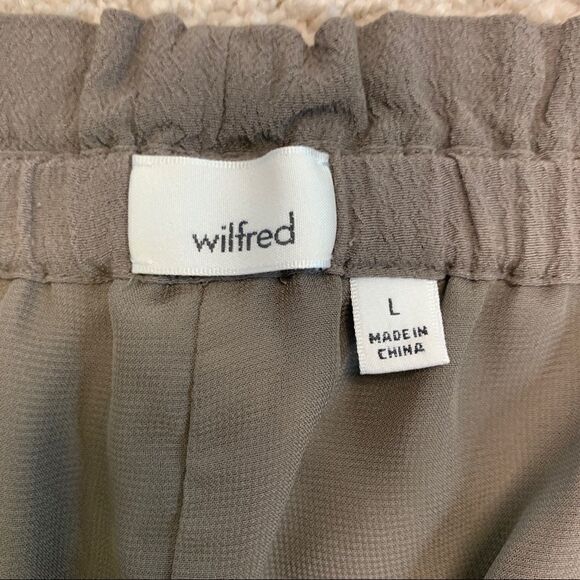 Aritzia Wilfred Montrouge shorts Sz L khaki drawstring 🔥 - Picture 4 of 10